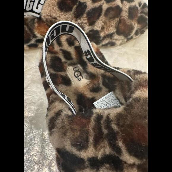 Cheetah Ugg Slippers - Picture 3 of 5